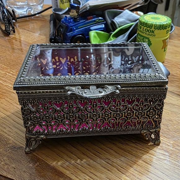 Vintage Gold Tone Filigree Glass Ormolu Jewelry Trinket Box